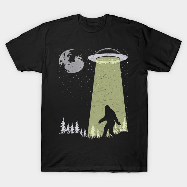 Bigfoot Ufo T-Shirt by Tesszero